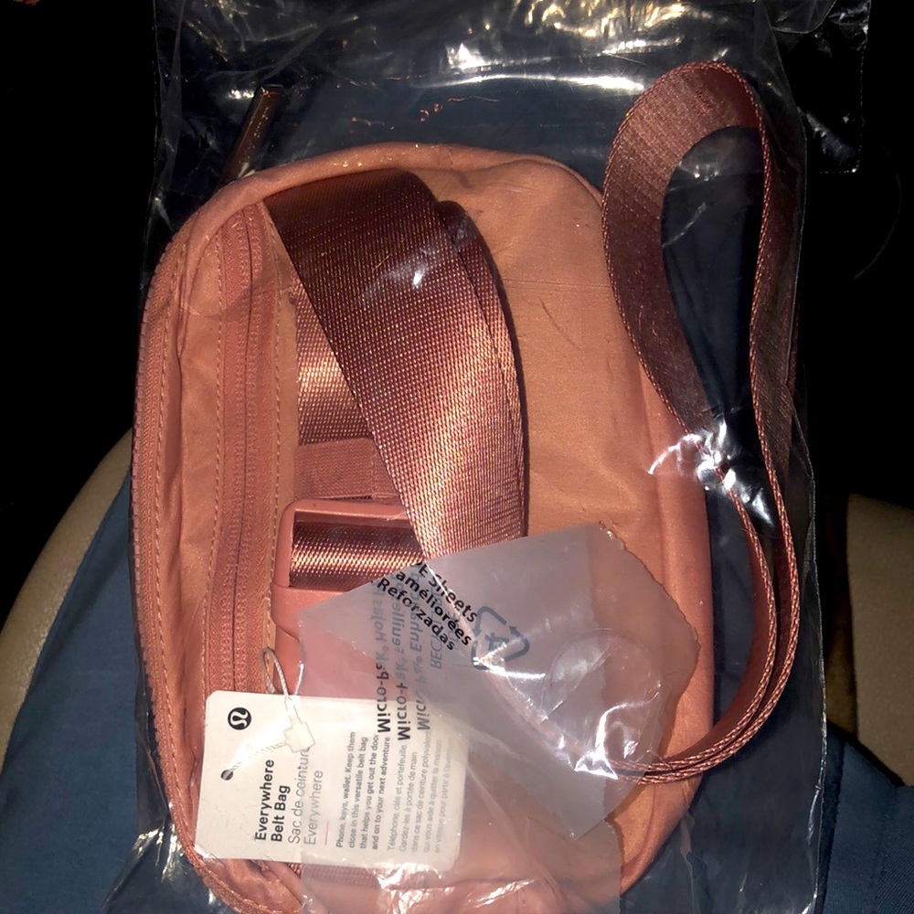 LuluLemon Pastel Pink Unisex Belt/Crossbody Bag.
